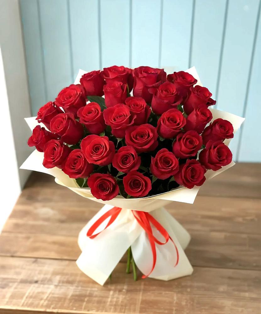 Букет 29 Красных роз в Старобалтачево