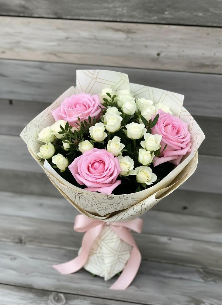 Букет цветов из: Розы в Старобалтачево