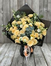 Букет цветов из:  Розы и Лизиантусы #REPLACE_PRED# Старобалтачево