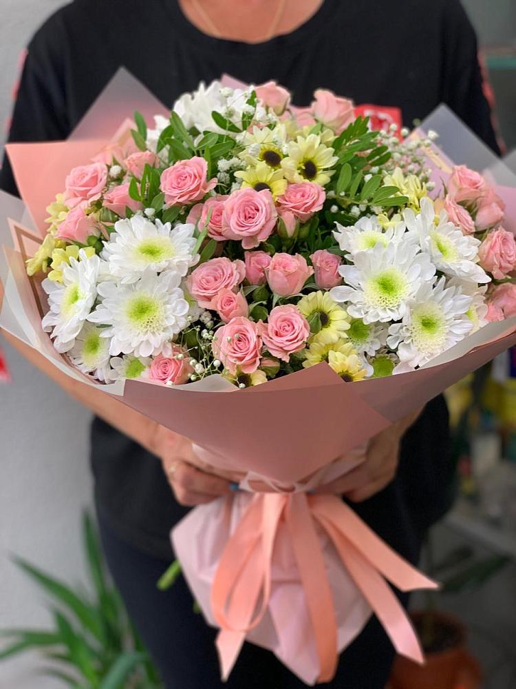 Букет цветов из: Розы и Хризантемы в Старобалтачево