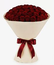 Букет 101 Бордовая роза Блэк Бакарра в Старобалтачево