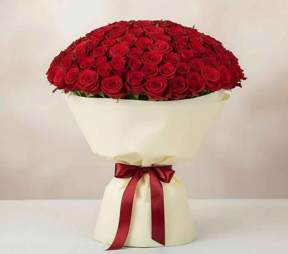 Букет 101 Красная роза Милано в Старобалтачево