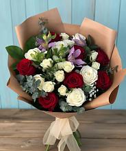 Букет цветов из:  Розы и Альстромерии в Старобалтачево
