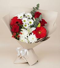 Букет цветов из:  Розы, Хризантемы, Герберы и Лилии в Старобалтачево