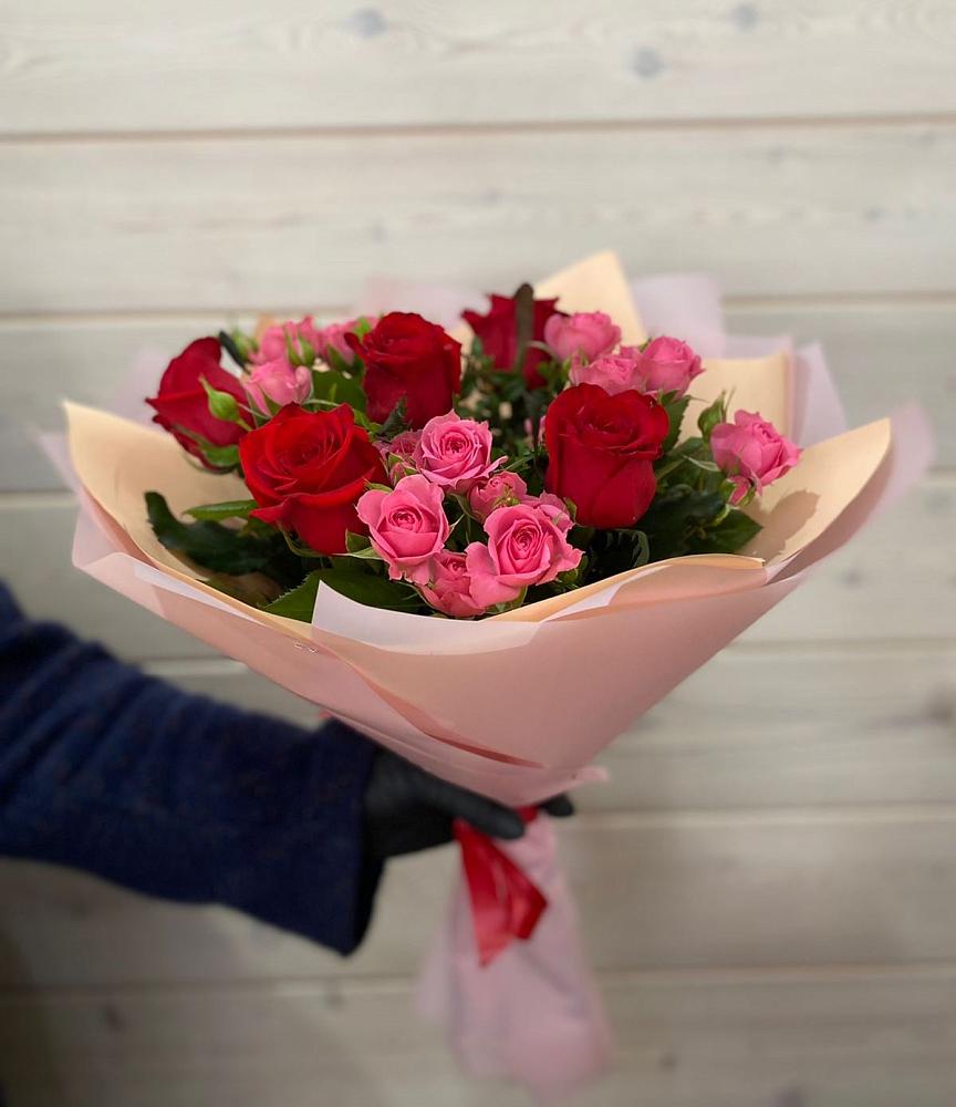 Букет цветов из: Розы в Старобалтачево