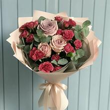 Букет цветов из:  Гвоздики и Розы в Старобалтачево