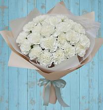 Букет цветов из:  Гвоздики в Старобалтачево