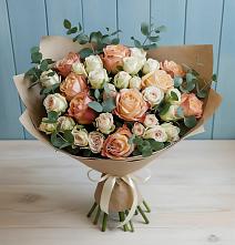 Букет цветов из:  Альстромерии и Розы в Старобалтачево